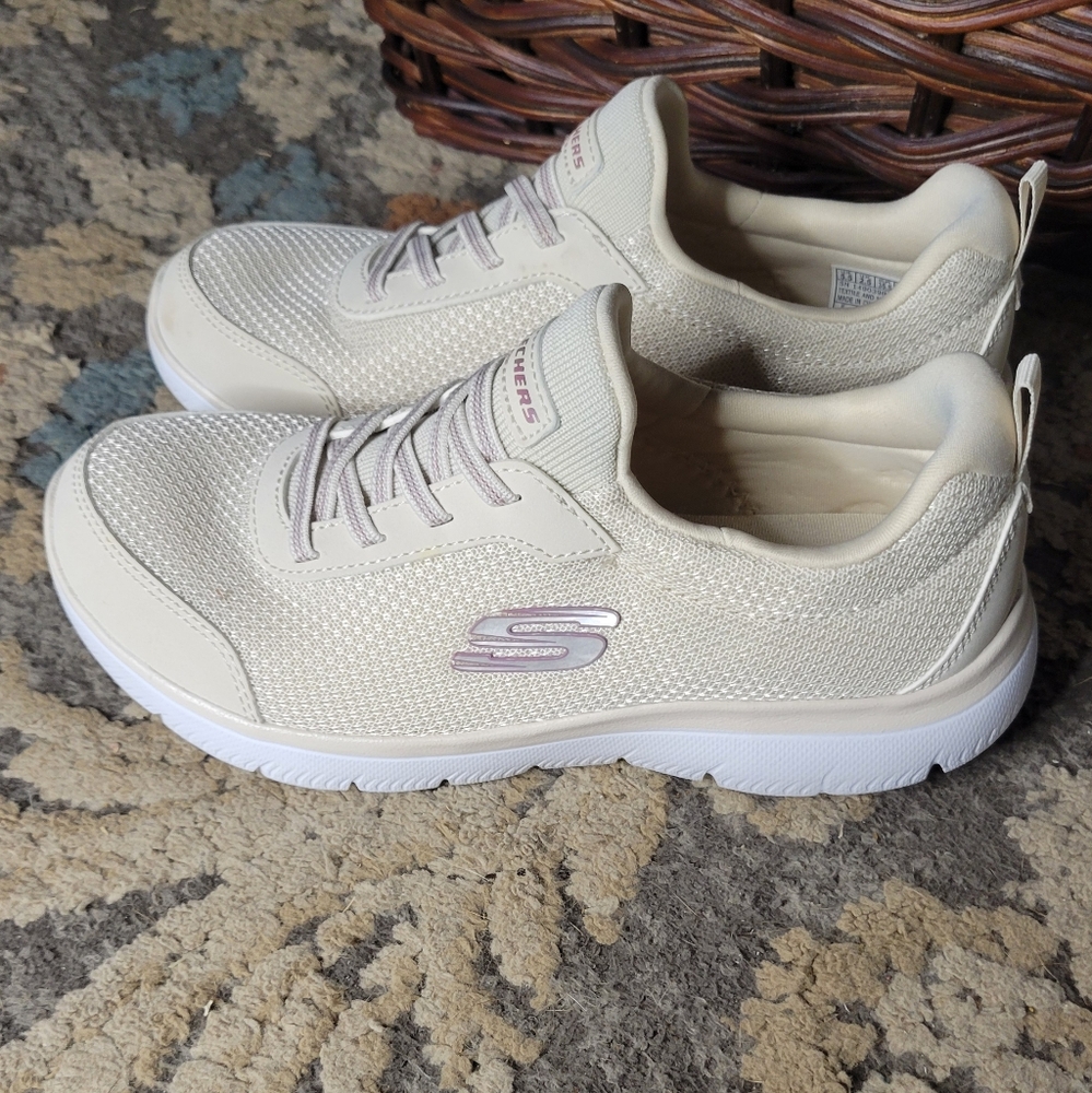 Skechers Memory Foam sneakers, women's size 5.5 - Picture 3 of 5